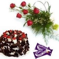 6 Roses and Cake